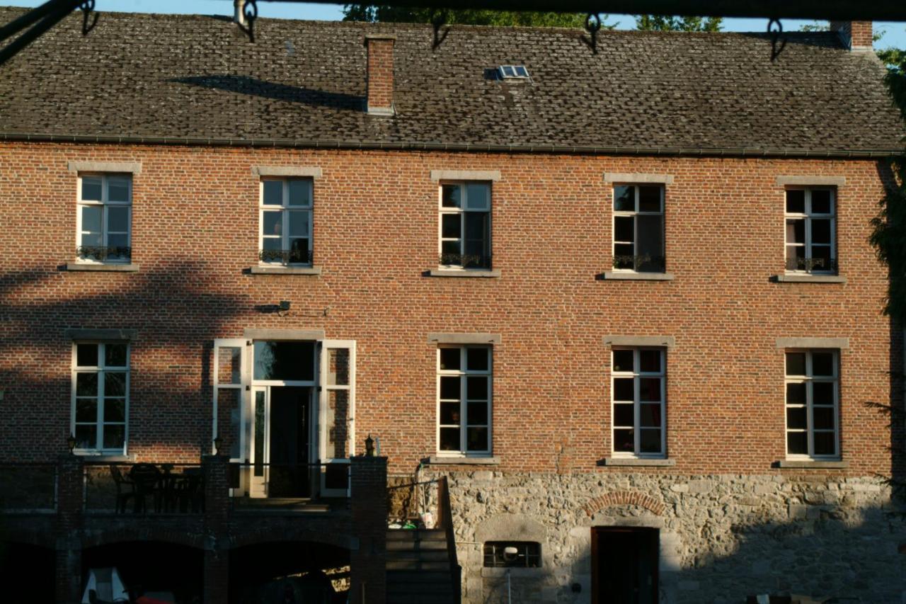 Au Crapaud Charmant Merbes-le-Château Exterior photo