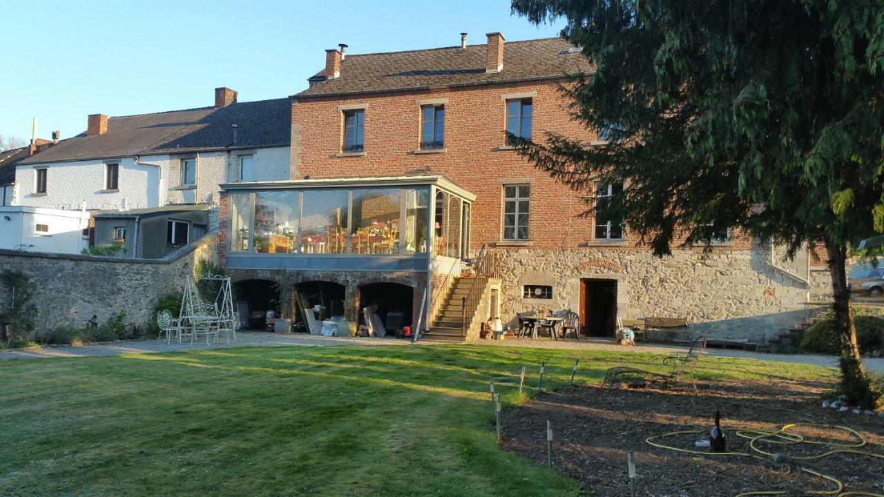 Au Crapaud Charmant Merbes-le-Château Exterior photo